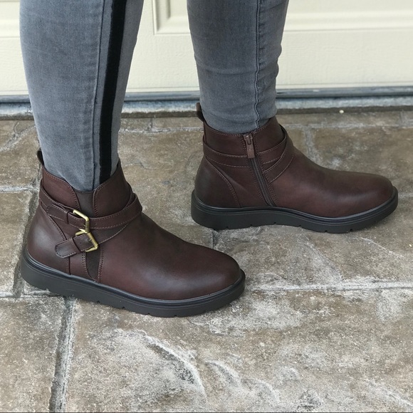 Texas Brown Wraparound Buckle Flat Ankle Booties - Picture 2 of 8